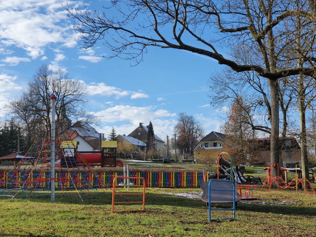 Vila Paeitara Hof Mariánské Lázně Exteriér fotografie